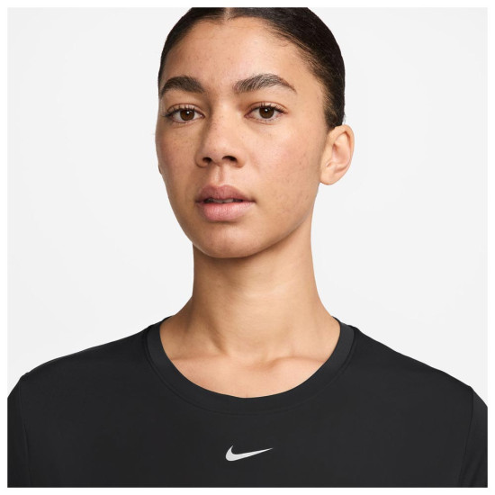 Nike Γυναικεία κοντομάνικη μπλούζα One Classic Dri-FIT Nike Γυναικεία κοντομάνικη μπλούζα One Classic Dri-FIT